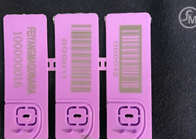 muestra grabado laser UV